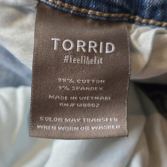 Torrid Perfect Wide Leg Vintage Stretch Jeans Size 24 Regular - Picture 12 of 12